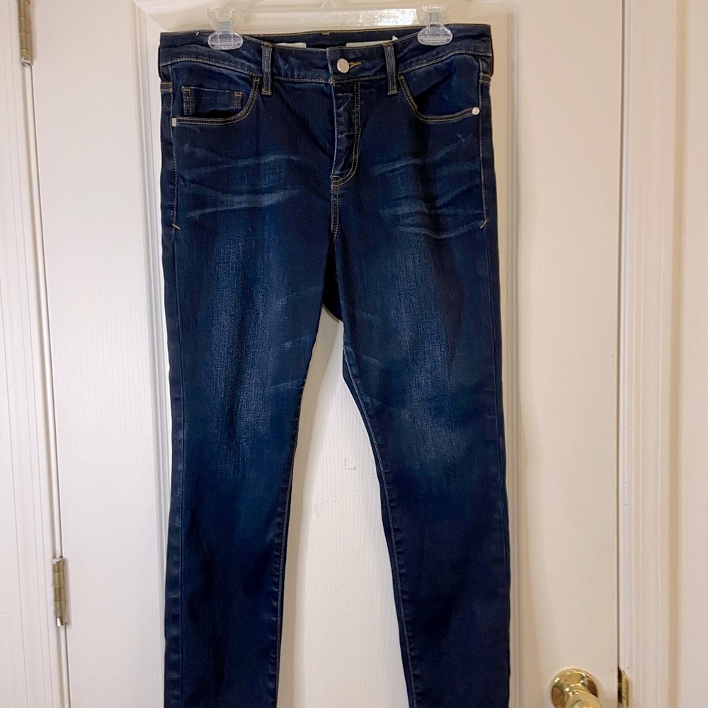 SALE! ✨Anthropologie Skinny Jeans